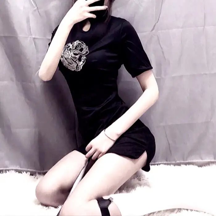 这个少侠有点冷